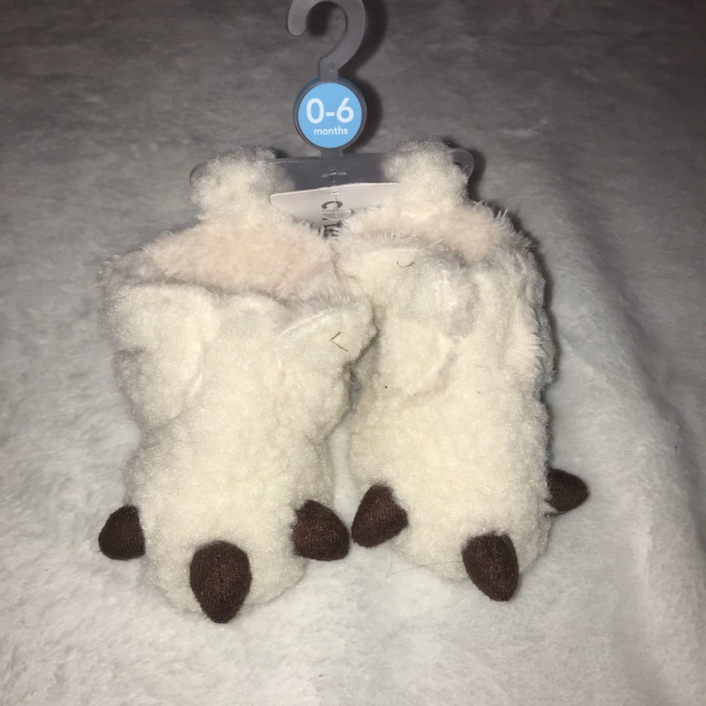 Carter’s Slippers